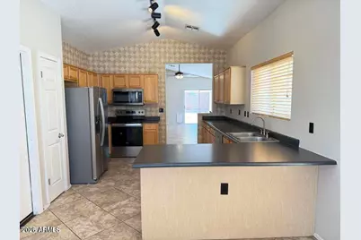 3518 W Charlotte Drive, Glendale, AZ 85310 - Photo 9