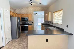 3518 W Charlotte Dr, Glendale, AZ 85310 - Photo 9