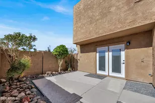 948 S Alma School Rd, Mesa, AZ 85210 - Photo 21