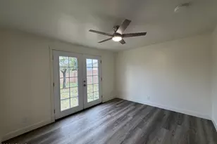 3305 E Helena Dr, Phoenix, AZ 85032 - Photo 17