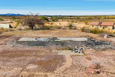 3025 S 331st Avenue #*-*, Tonopah, AZ 85354 - Photo 5