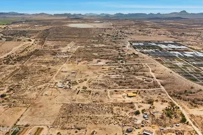 3025 S 331st Avenue #*-*, Tonopah, AZ 85354 - Photo 15