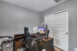 16574 W Alameda Rd, Surprise, AZ 85387 - Photo 25