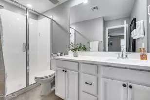 16574 W Alameda Rd, Surprise, AZ 85387 - Photo 19