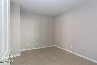 2106 W Hemingway Court, Anthem, AZ 85086 - Photo 11