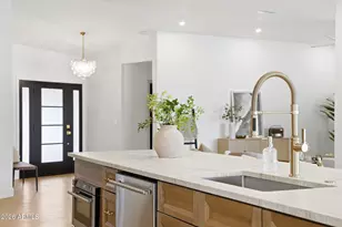 5819 E Redfield Rd, Scottsdale, AZ 85254 - Photo 7