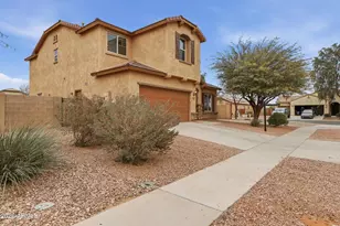 17142 W Bent Tree Dr, Surprise, AZ 85387 - Photo 3