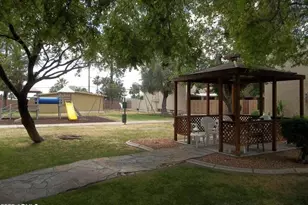 814 N 82nd St, Scottsdale, AZ 85257 - Photo 17