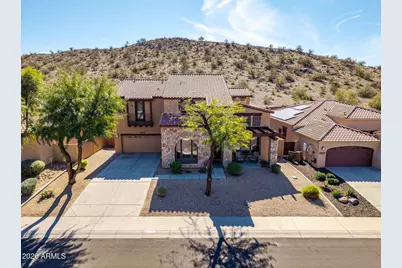 18121 W Las Cruces Drive, Goodyear, AZ 85338 - Photo 3