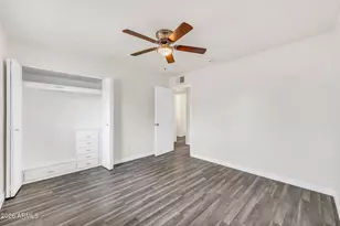 7742 W Fairmount Ave, Phoenix, AZ 85033 - Photo 17