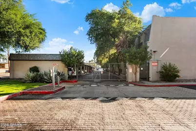 1004 E Osborn Road #E, Phoenix, AZ 85014 - Photo 1