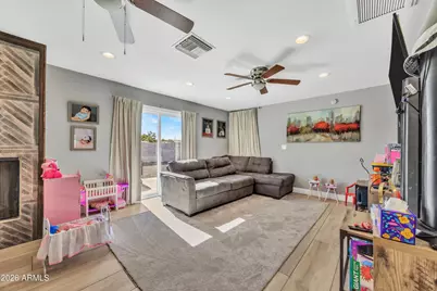 2115 W Morrow Drive, Phoenix, AZ 85027 - Photo 13