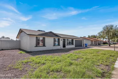 2115 W Morrow Drive, Phoenix, AZ 85027 - Photo 3