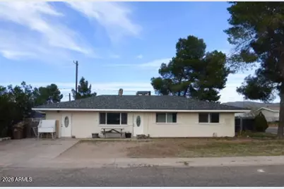 302 W Greenwich Road, Kearny, AZ 85137 - Photo 1