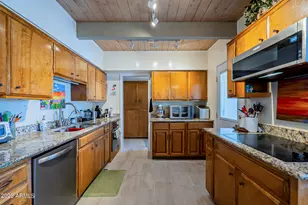 3045 N 62nd St, Scottsdale, AZ 85251 - Photo 15