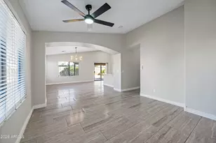 10614 W Crimson Ln, Avondale, AZ 85392 - Photo 7