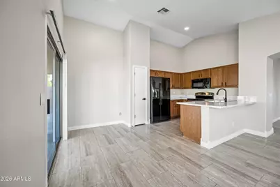 10614 W Crimson Lane, Avondale, AZ 85392 - Photo 15