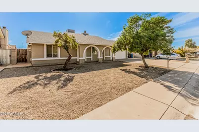 1755 W Angel Fire Terrace, Phoenix, AZ 85027 - Photo 3