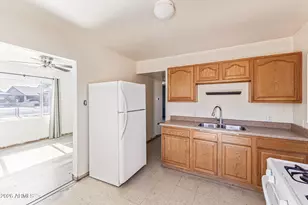 9152 W Garfield St, Tolleson, AZ 85353 - Photo 13