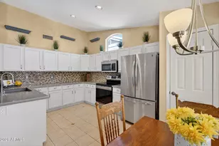 2297 E Cathy Ct, Gilbert, AZ 85296 - Photo 9