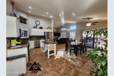 15548 W Catalina Drive, Goodyear, AZ 85395 - Photo 9