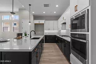 32470 N 134th Ln, Peoria, AZ 85383 - Photo 7