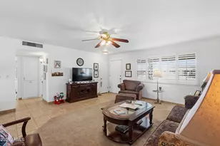 9913 W Spruce Dr, Sun City, AZ 85351 - Photo 7