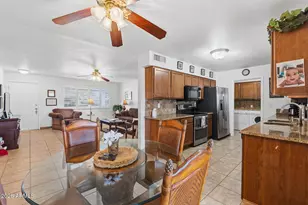 9913 W Spruce Dr, Sun City, AZ 85351 - Photo 11