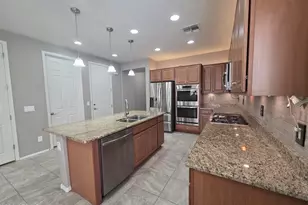 12168 W Overlin Ln, Avondale, AZ 85323 - Photo 13