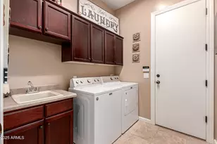 7939 E Stonecliff Cir, Mesa, AZ 85207 - Photo 41