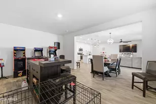 17168 W Running Deer Trl, Surprise, AZ 85387 - Photo 19