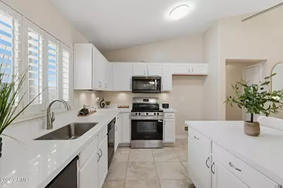 16838 N 183rd Drive, Surprise, AZ 85388 - Photo 9