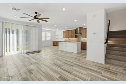 1153 E Kachina Trail, Phoenix, AZ 85042 - Photo 3