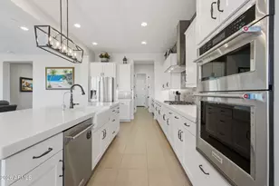 5934 E Redmont Dr, Mesa, AZ 85215 - Photo 13