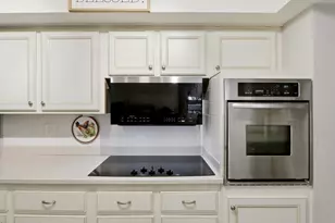 10143 W Bolivar Dr, Sun City, AZ 85351 - Photo 13