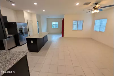 2769 E Fossil Ridge Road, Phoenix, AZ 85050 - Photo 3