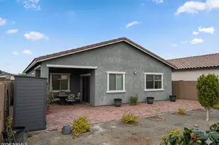 2769 E Fossil Rdg Rd, Phoenix, AZ 85050 - Photo 17