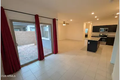 2769 E Fossil Ridge Road, Phoenix, AZ 85050 - Photo 5