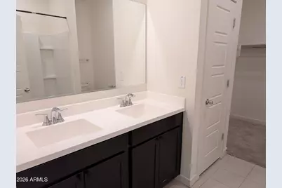 2769 E Fossil Ridge Road, Phoenix, AZ 85050 - Photo 7