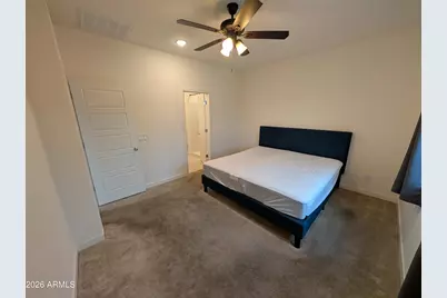 2769 E Fossil Ridge Road, Phoenix, AZ 85050 - Photo 15