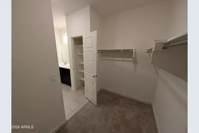 2769 E Fossil Ridge Road, Phoenix, AZ 85050 - Photo 9