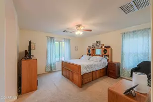 1538 E Nightingale Ln, Gilbert, AZ 85298 - Photo 41