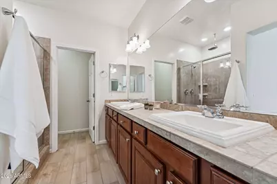 1711 W Satinwood Drive, Phoenix, AZ 85045 - Photo 11