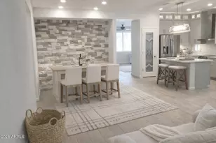 1711 W Satinwood Dr, Phoenix, AZ 85045 - Photo 5