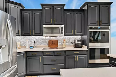 12551 W Vista Paseo Drive, Litchfield Park, AZ 85340 - Photo 11