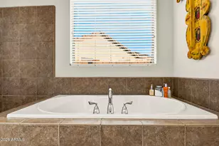 1529 W Laurel Greens Ct, Phoenix, AZ 85086 - Photo 29