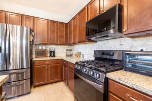 17482 W Cedarwood Ln, Goodyear, AZ 85338 - Photo 13