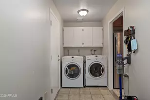 520 E Watson Dr, Tempe, AZ 85283 - Photo 23