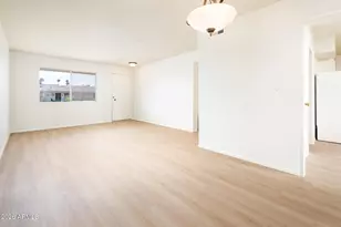 13820 N Silverbell Dr, Sun City, AZ 85351 - Photo 7