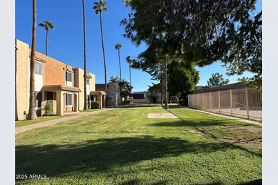 7126 N 19th Avenue #140, Phoenix, AZ 85021 - Photo 17